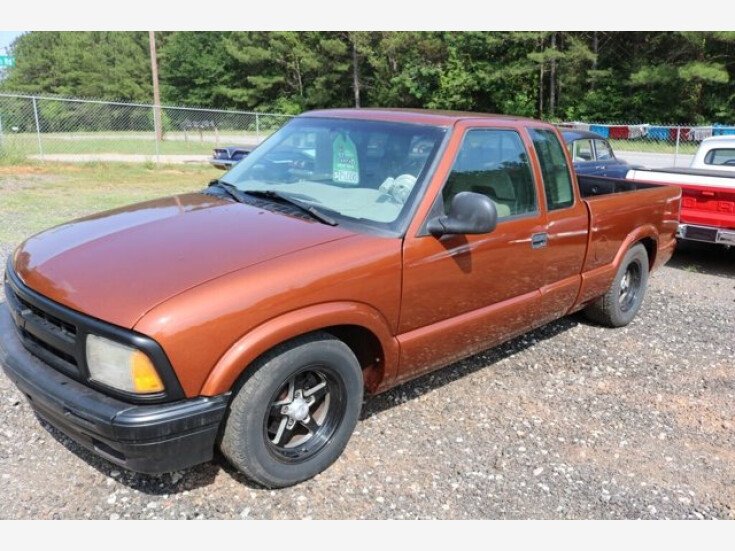 Thumbnail Photo undefined for 1997 GMC Sonoma